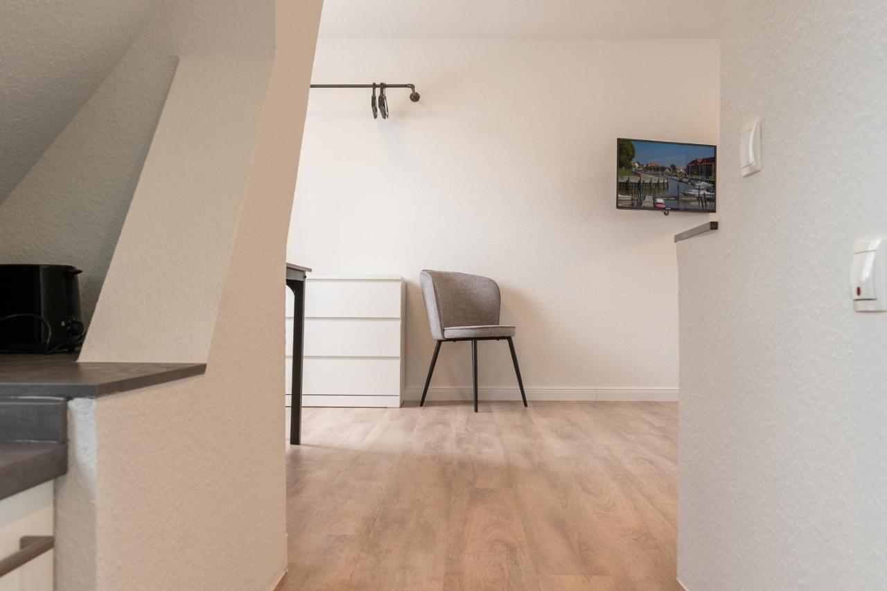 Landschaftliches Haus Aparthotel Toenning Exterior photo